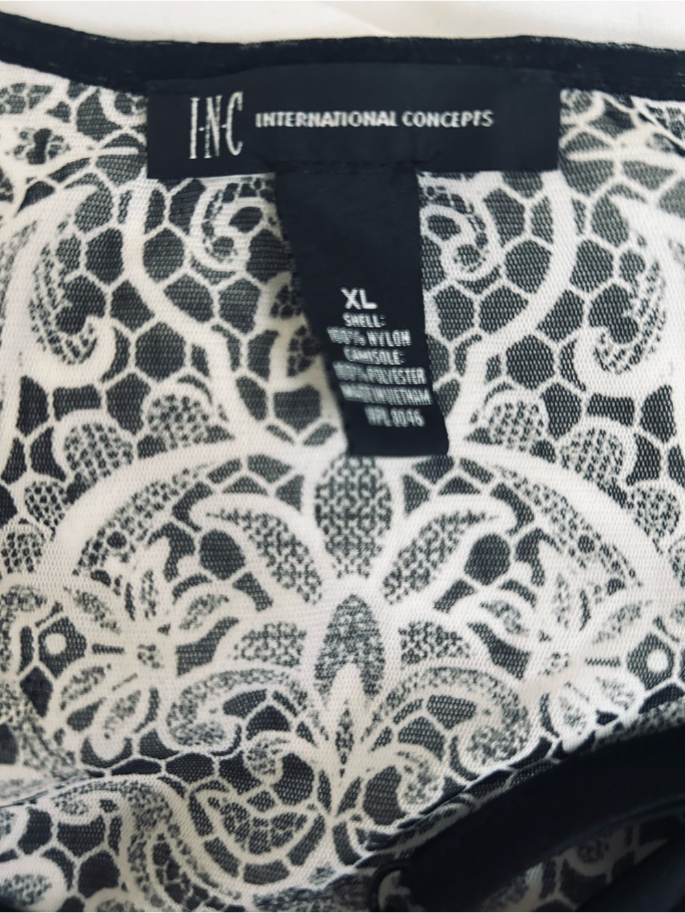 INC International Concepts Black and White Lace-Print V-Neck Tank - Picture 4 of 6